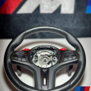 Volan Sport M Original BMW cu Inserții din Fibră de Carbon G09